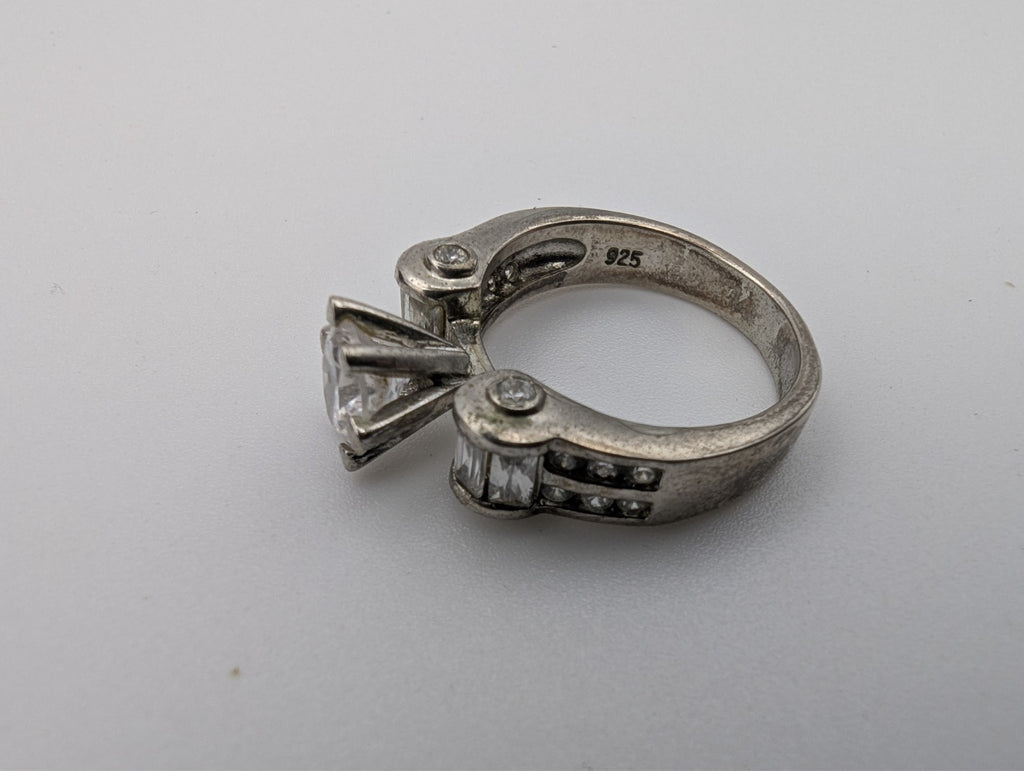 Vintage Style 925 DBJ Crystal Ring, Size 7