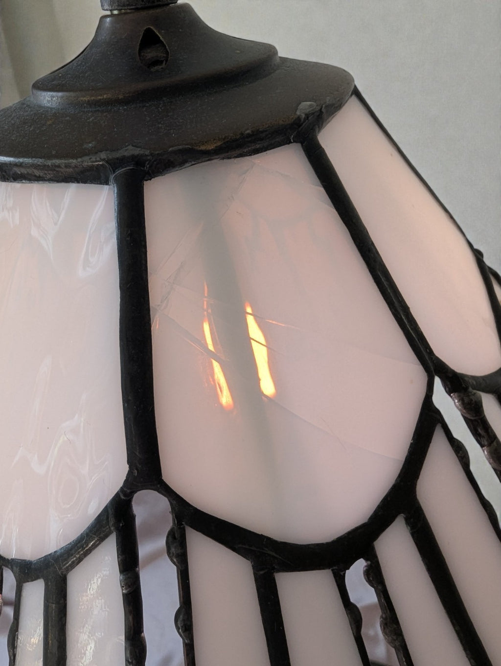 John Morgan and Sons Lamp, Art Nouveau/Tiffany-Style Floral Motif, Works 18"