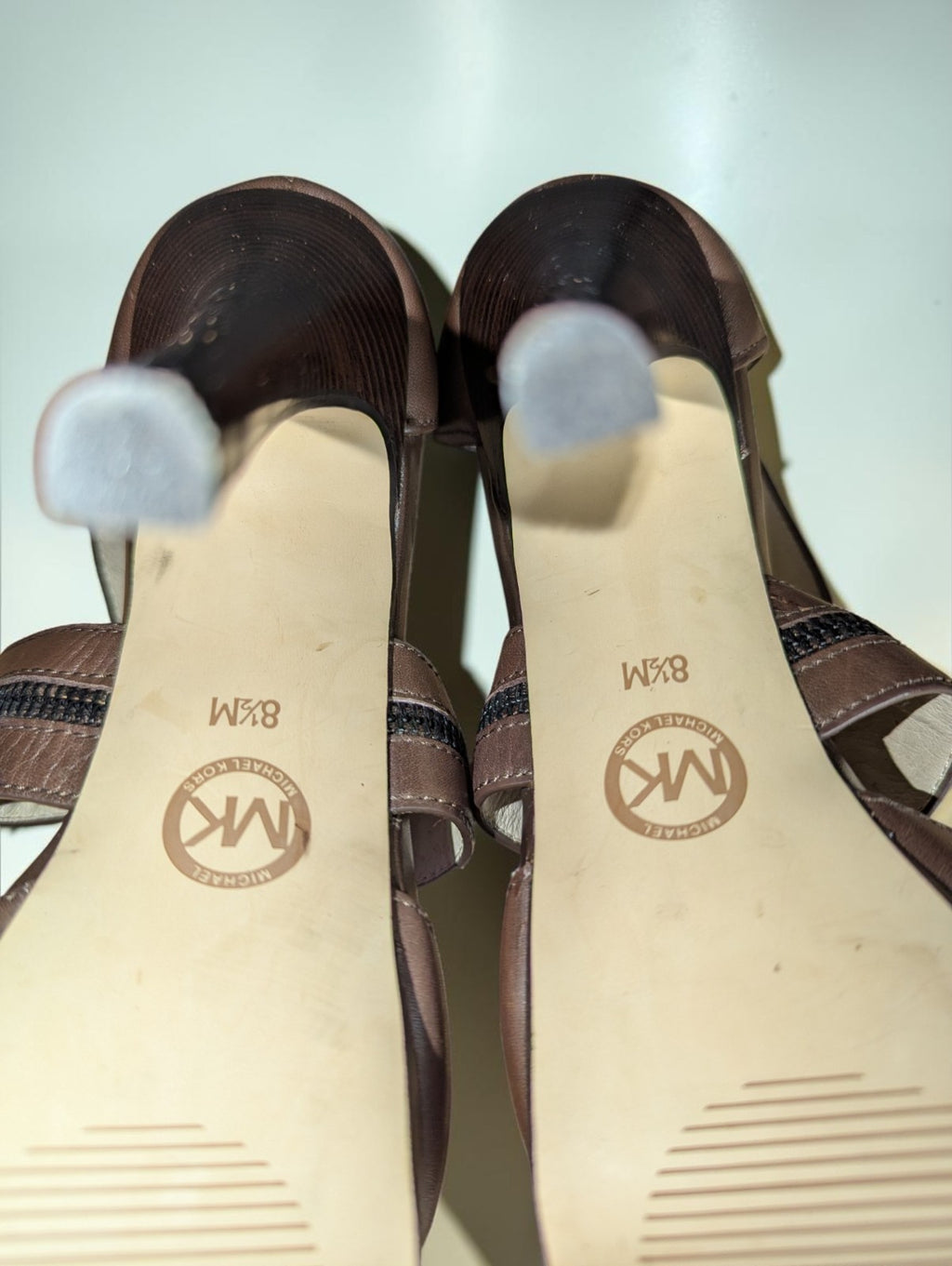 Michael Kors Brown Closed Toe Zipper CrissCross Heels Shoes, Size 8.5
