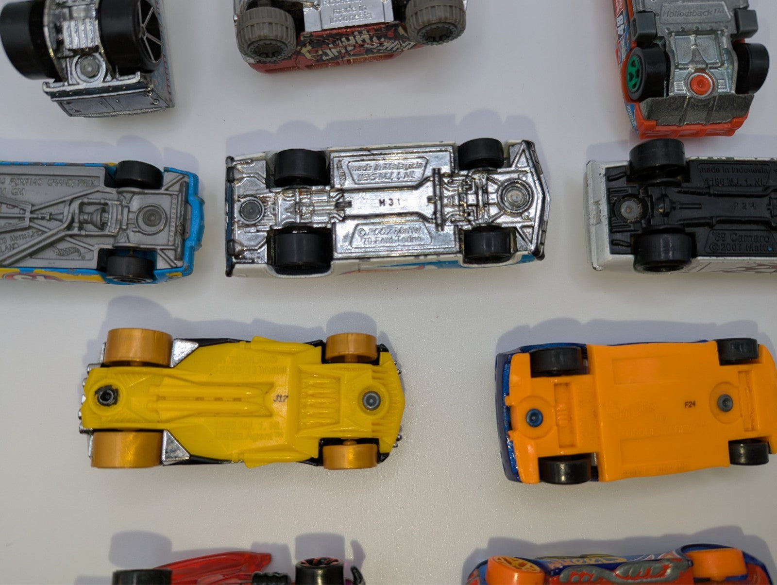 Hot Wheels 2000-2009 Collection Lot of 10