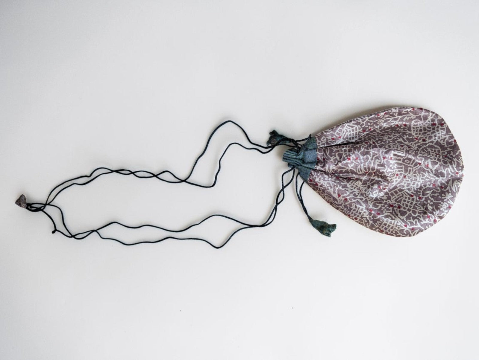 Small 100% Silk Drawstring Pouch, Accessory, Jewelry Bag