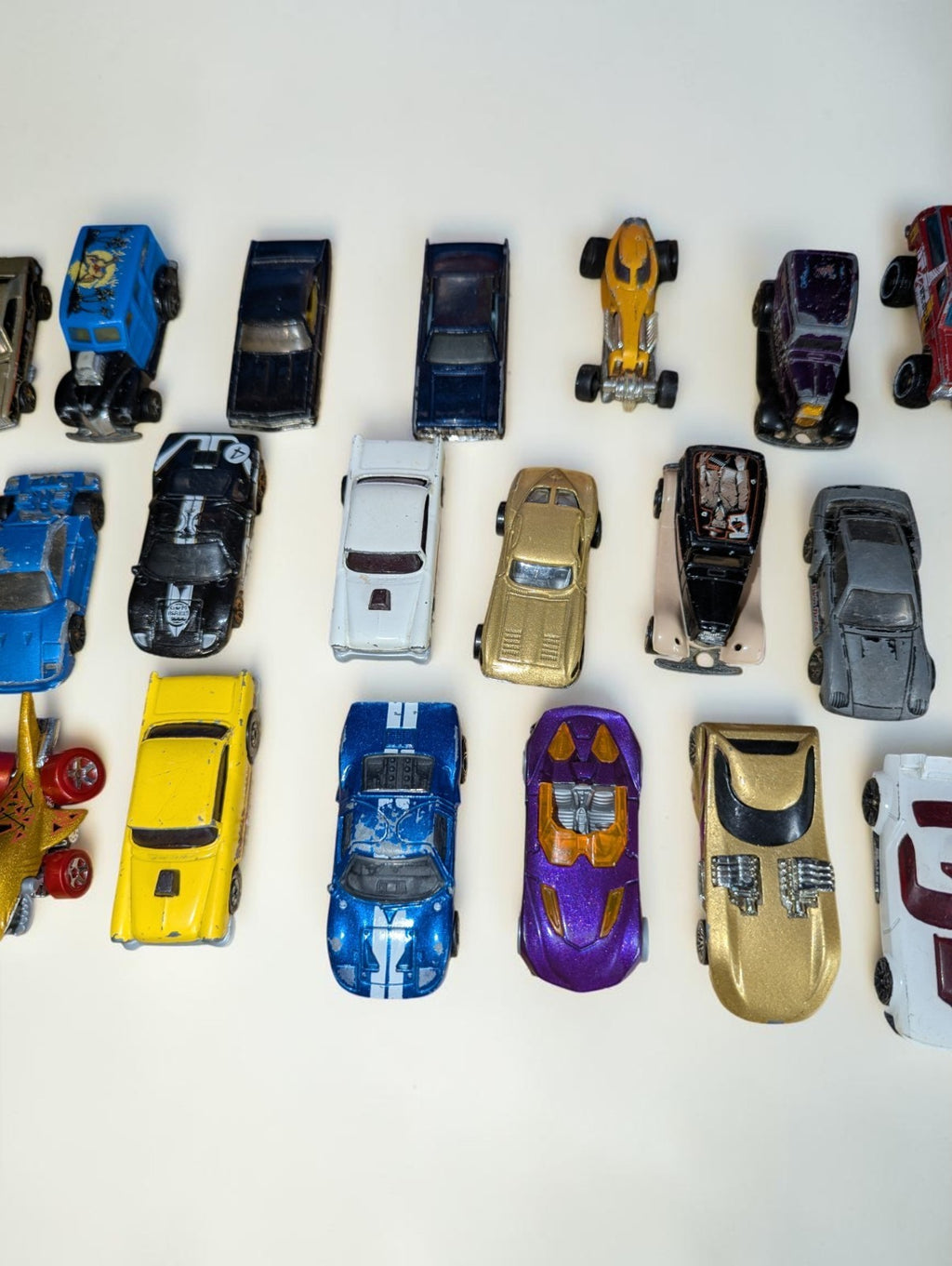 1997 Hot Wheels Storage Case with 32 Vintage Hot Wheels Cars (1970s-1999) Lot