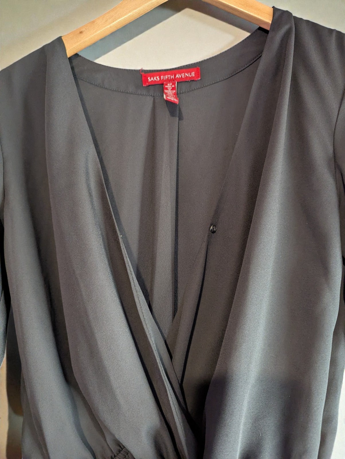 Saks Fifth Avenue Black, Deep Plunge Crepe Romper Jumpsuit, 3/4 Bell Sleeve, Sm