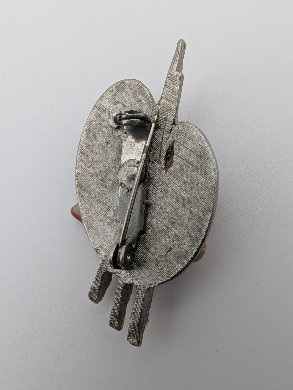 Silver Vintage Painter's Palette with Polished Agates Brooch
