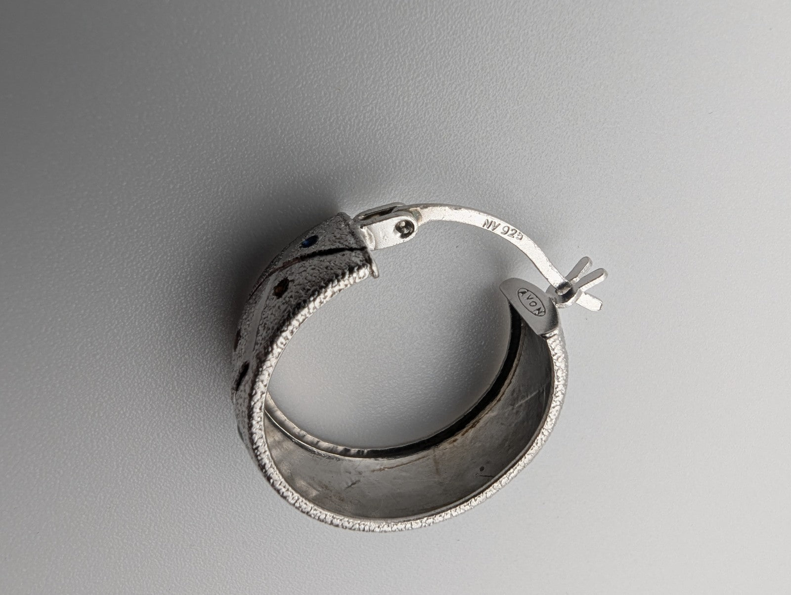 Vintage Avon sterling silver 925 bangle bracelet and matching hoop earrings set