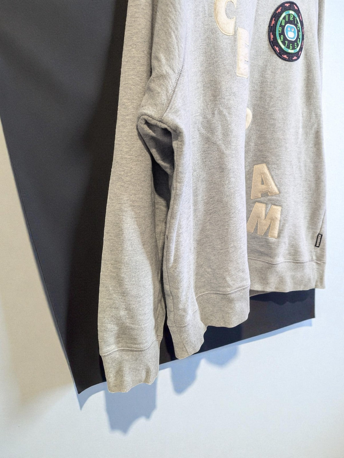 IceCream Ice Cream Time Gray Crew Neck Sweatshirt, Size L
