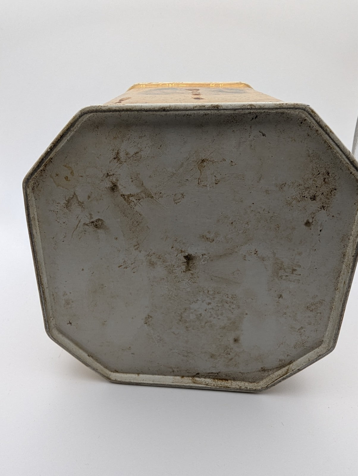 Vintage English Tea Caddy Tin, 4.5"x5"H
