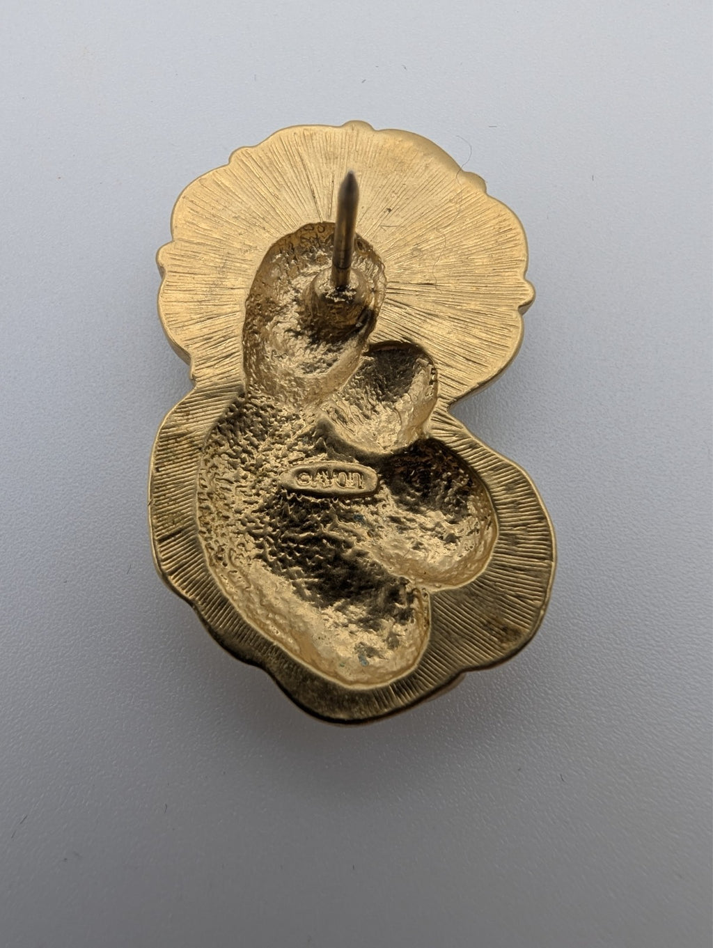 Vintage Avon Madonna and Child Lapel Pin Gold Tone