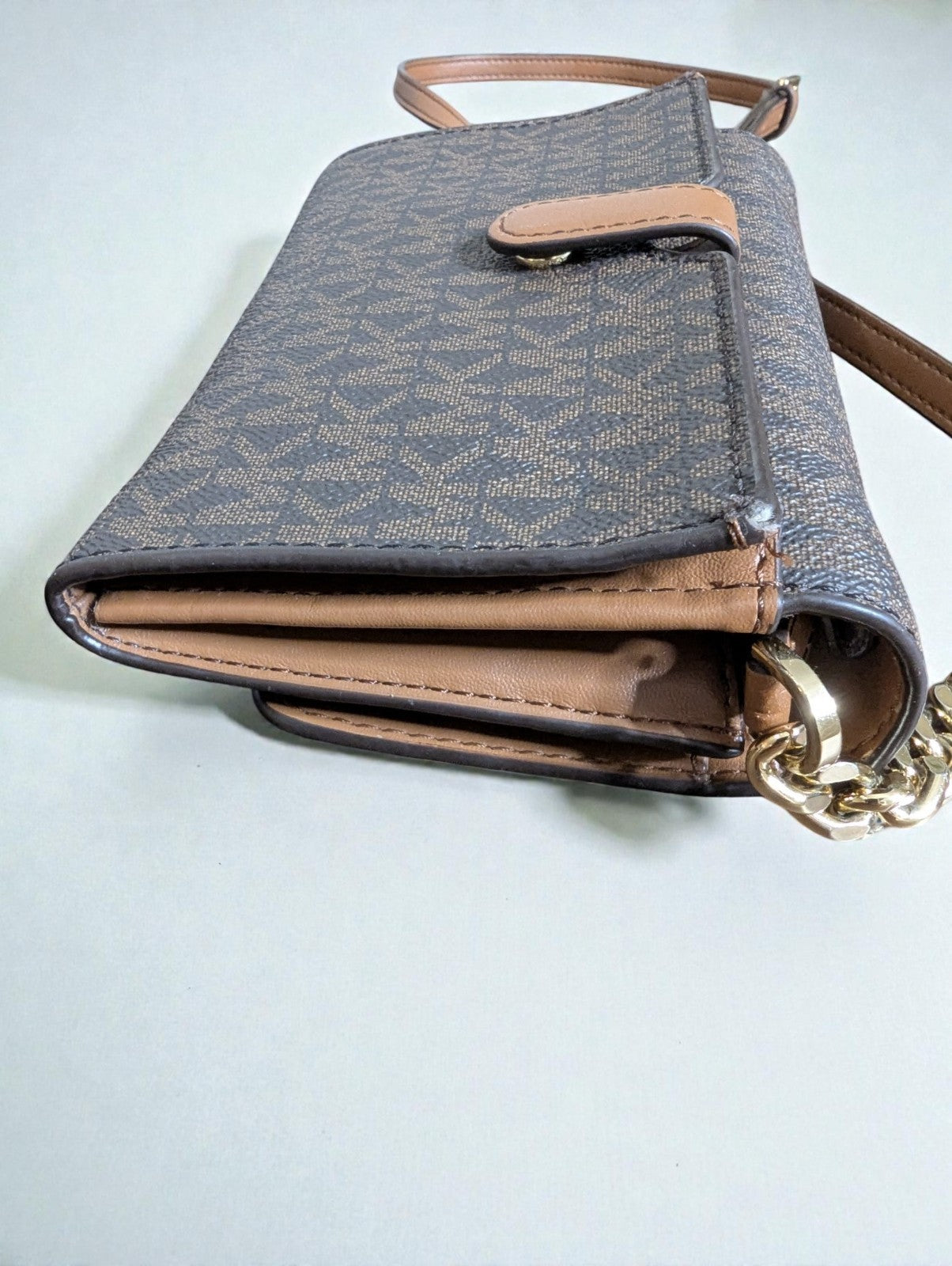 Michael Kors Jet Set Travel Medium Logo Smatphone Crossbody Bag Purse