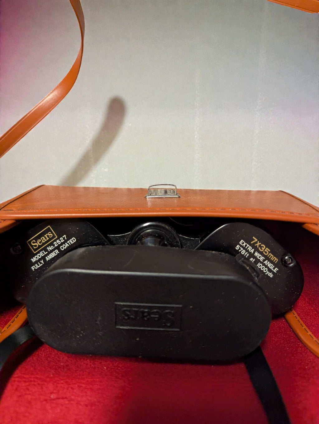 Vintage Sears Binoculars Model# 2527, 7x35mm amber-coated lenses, Case included