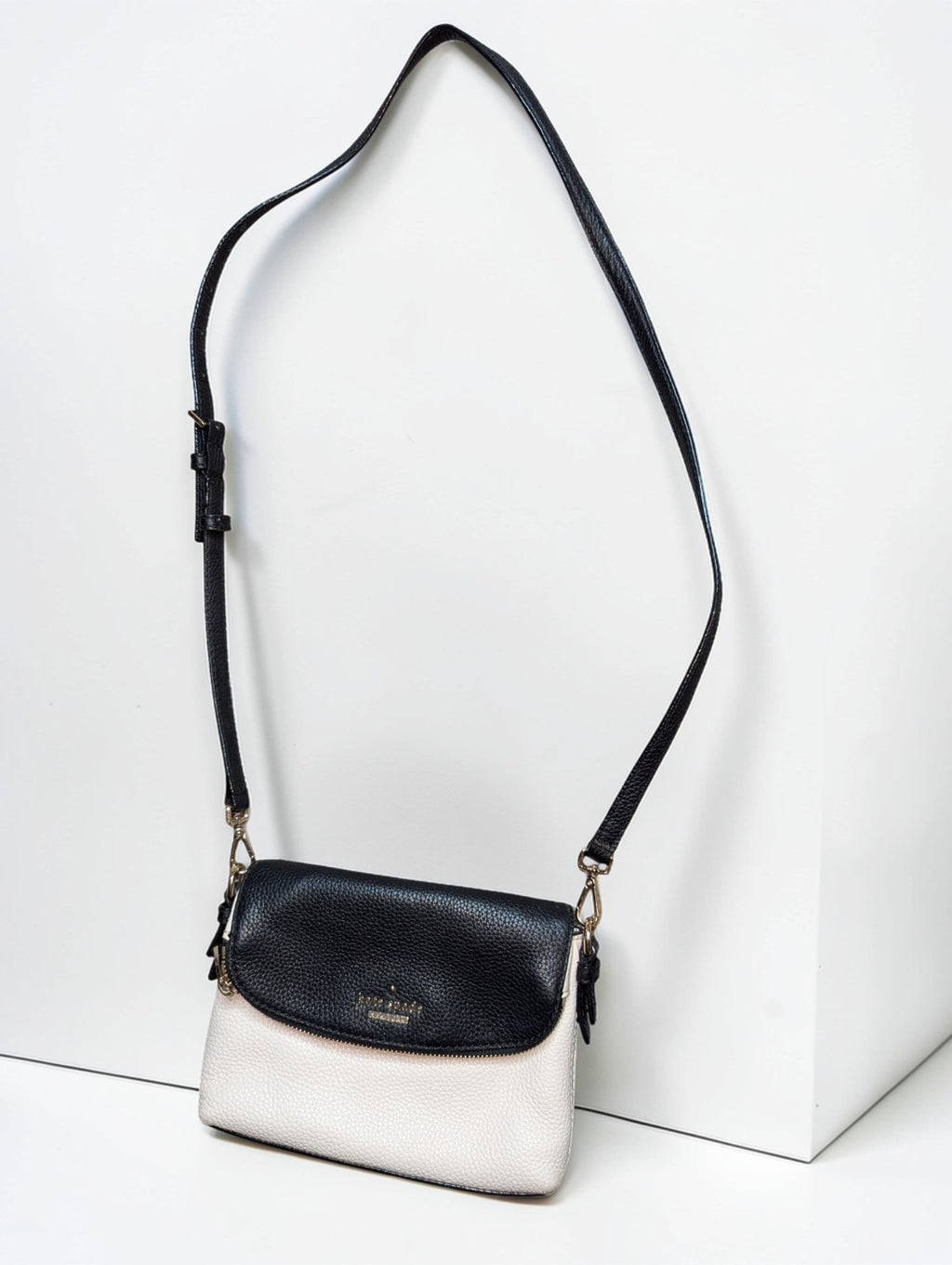 Kate Spade New York Jackson Street Harlyn Leather Crossbody Bag, Beige and Black