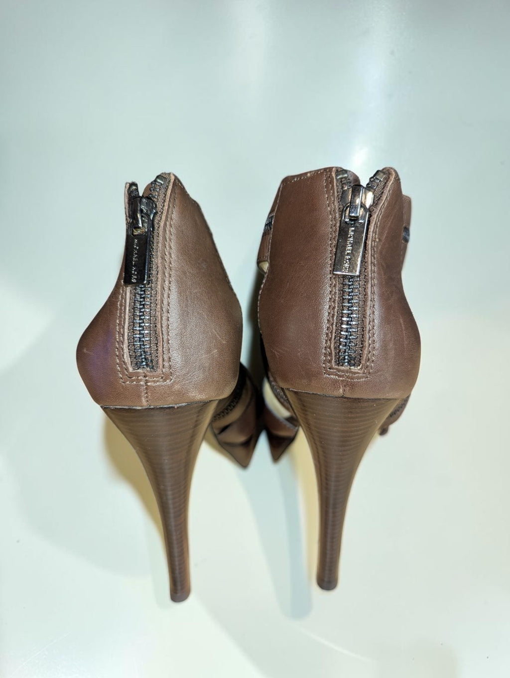 Michael Kors Brown Closed Toe Zipper CrissCross Heels Shoes, Size 8.5