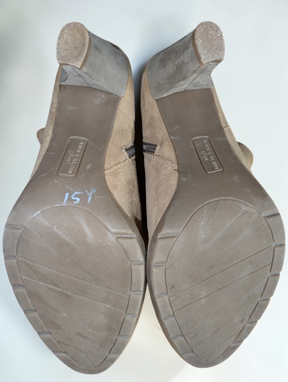 Anne Klein Suede Taupe Booties Causual Zip Up Women's Shoes, Size 9.5