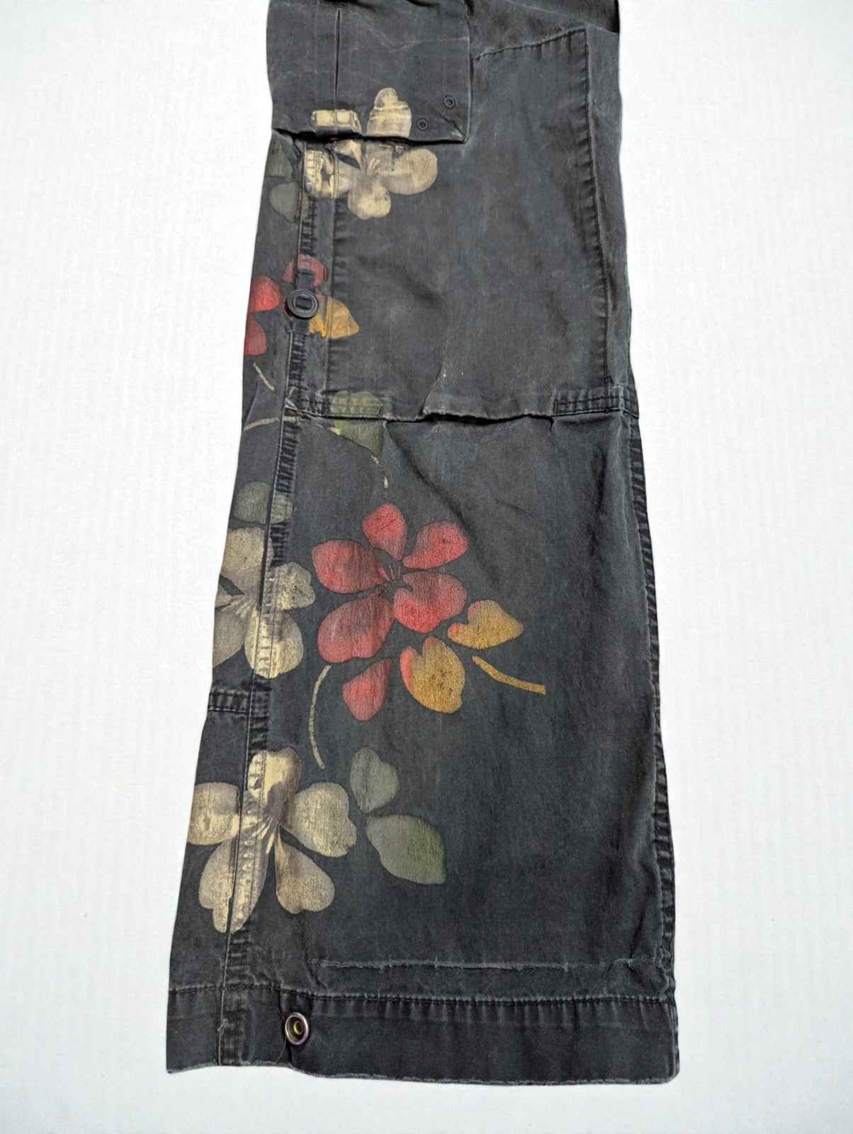 Y2K Vintage Lucky Brand Dungaree Cargo Pants Faded Black Wash Floral, Size 2/26