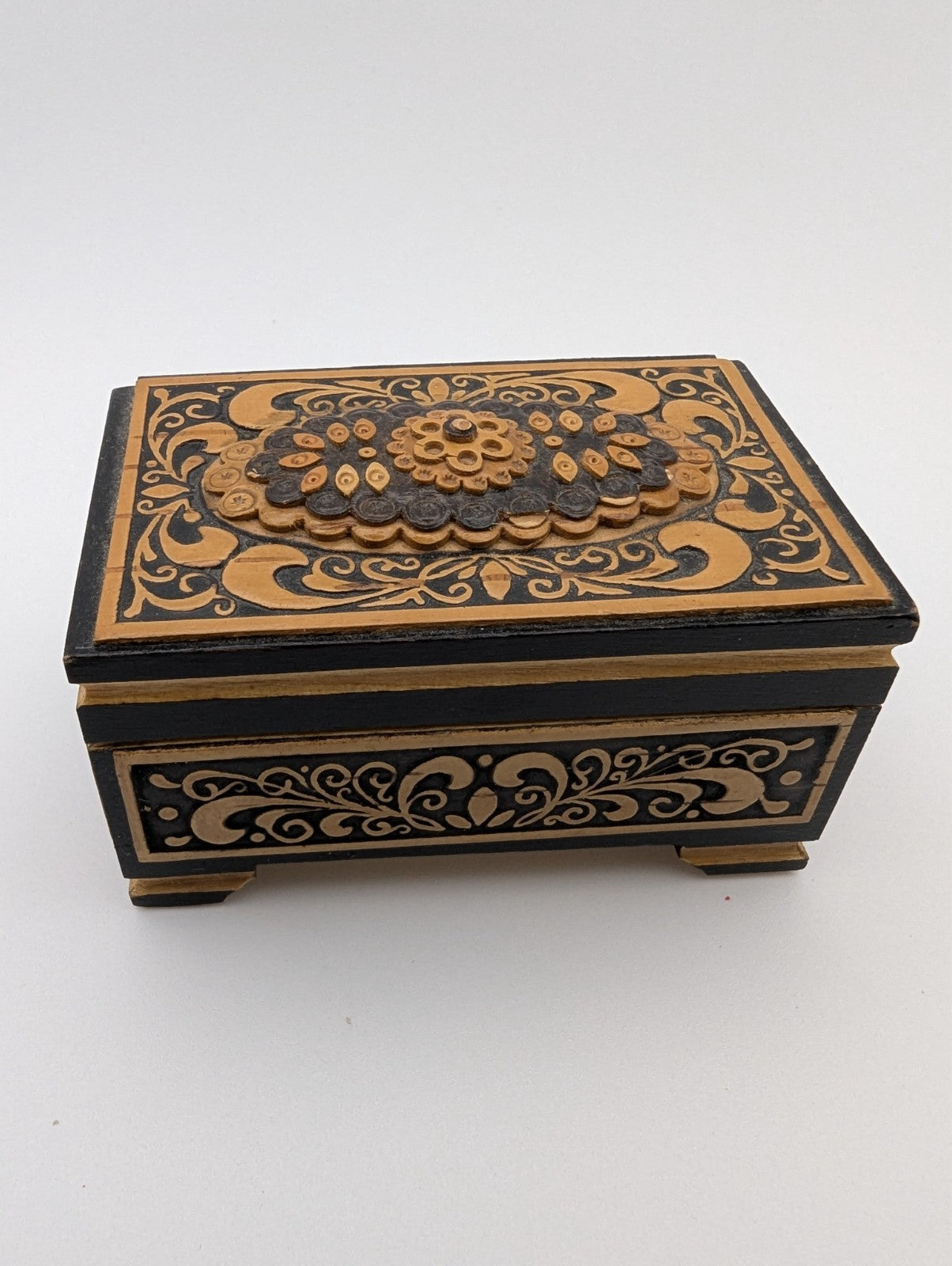 Vintage Wooden Intricate Jewelry Box, 2.75"x1.75"