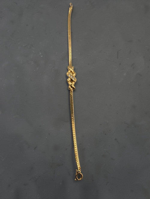 Avon Triple Kiss Motif Gold-Tone Flat Chain Bracelet, 7"