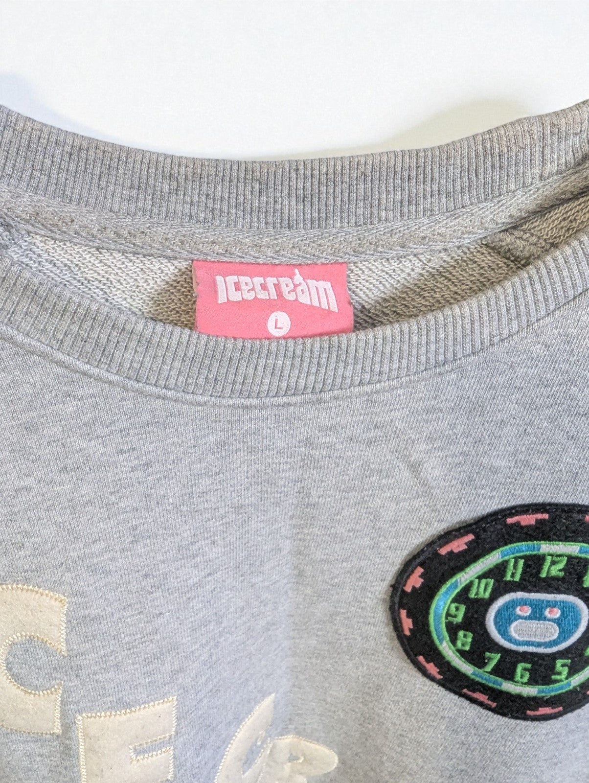 IceCream Ice Cream Time Gray Crew Neck Sweatshirt, Size L