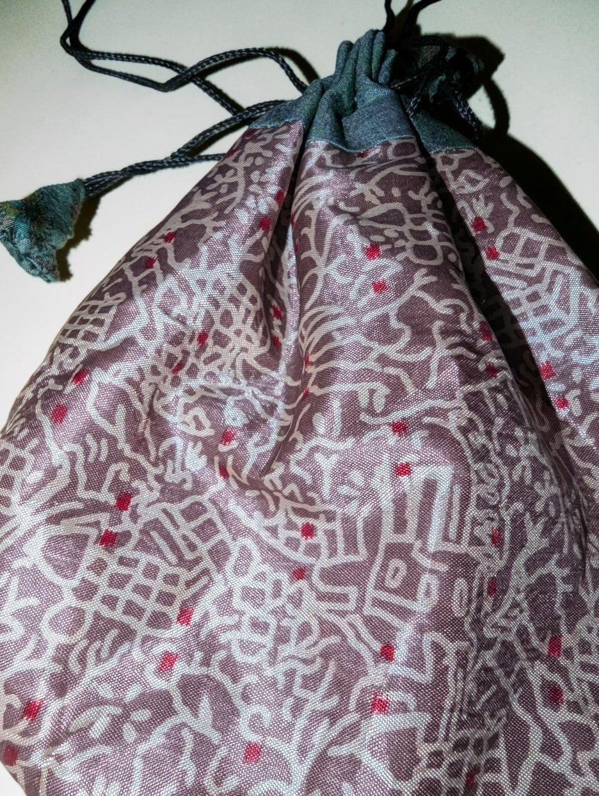 Small 100% Silk Drawstring Pouch, Accessory, Jewelry Bag