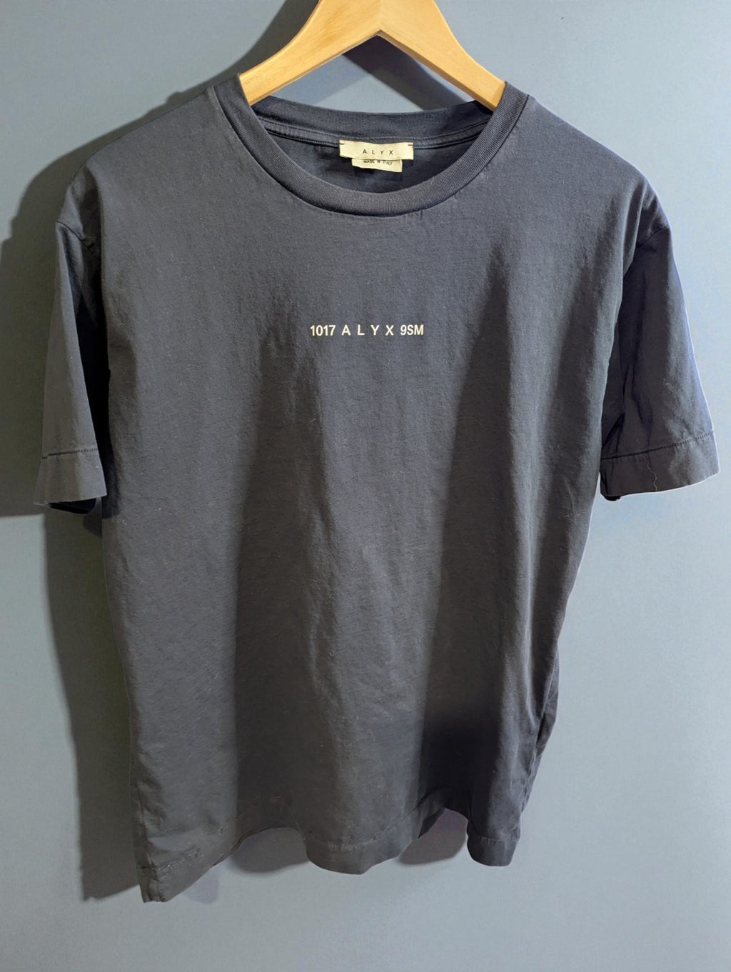 1017 ALYX 9SM, Men's Black T-Shirt, Size L
