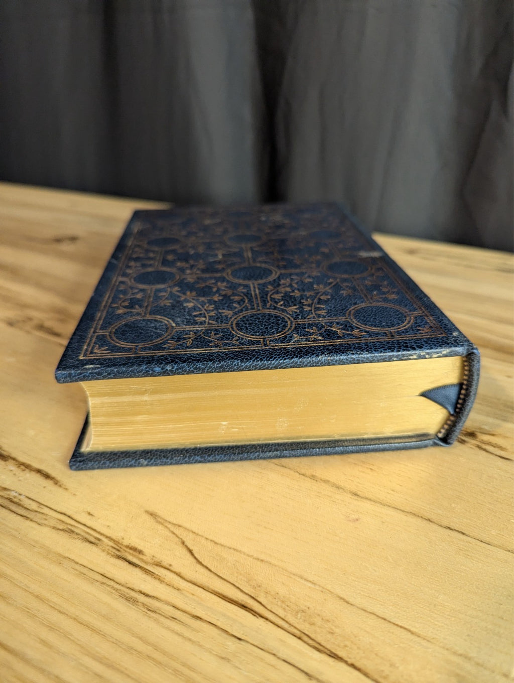 22K Gold Accent Eight Plays by Anton Chekhov 1976, Gold Gilded Page Edges Book