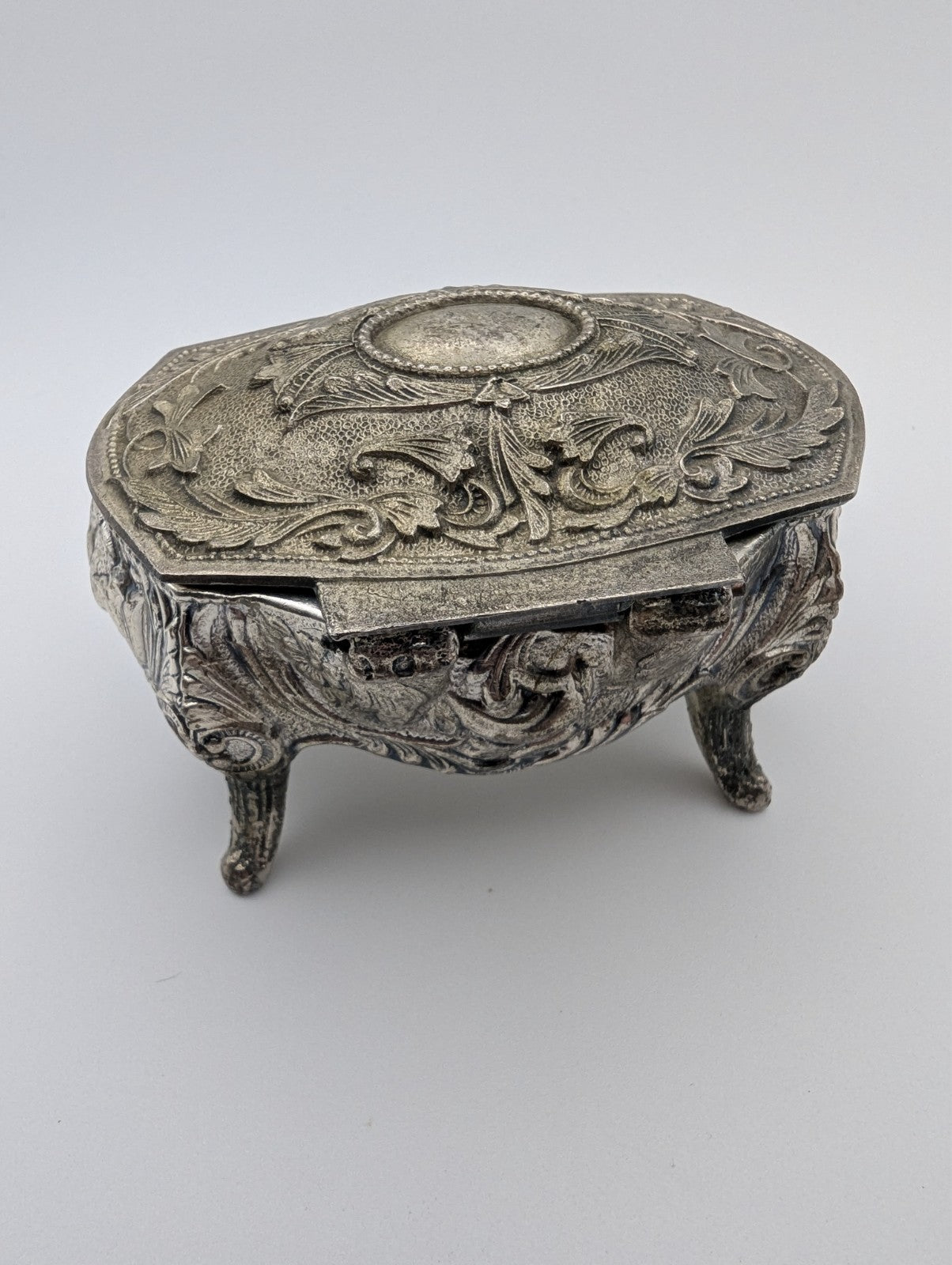 Vintage Metal Footed Jewelry Box Trinket Casket Blue Felt, 3.5"x2.5"