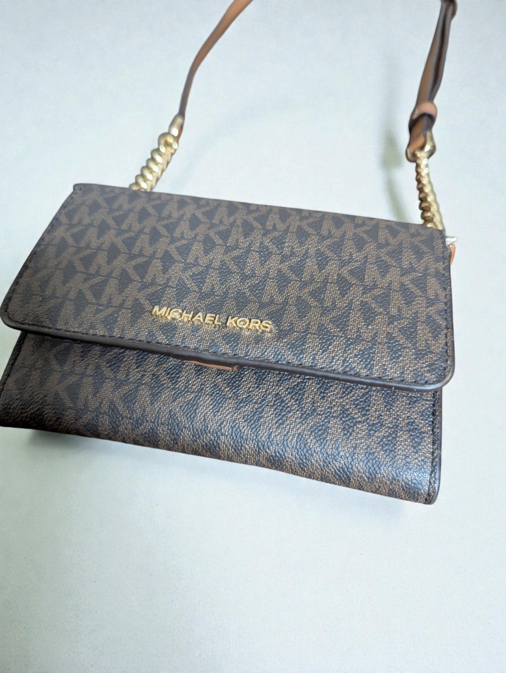 Michael Kors Jet Set Travel Medium Logo Smatphone Crossbody Bag Purse