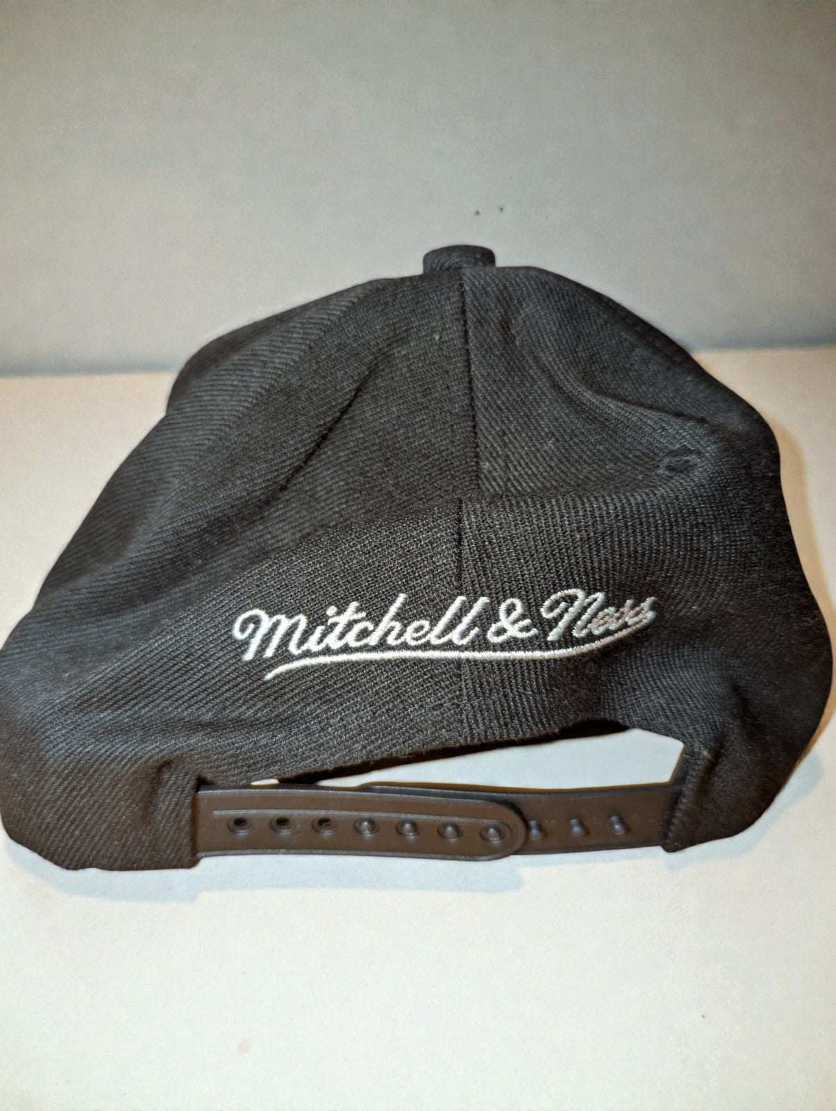 Mitchell & Ness Los Angeles Lakers Hardwood Classics Black Snapback Hat