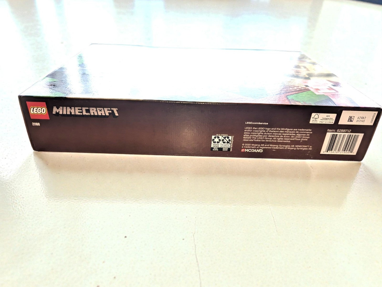 LEGO Minecraft The Illager Raid Set (21160)- New Sealed Box