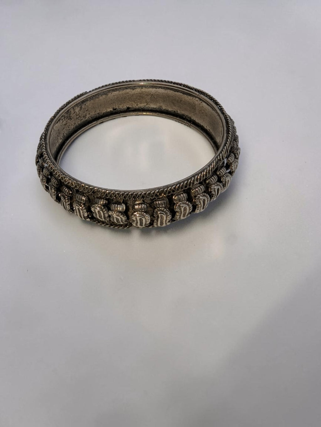 Antique Lower Grade Silver Rattle Bangle Bracelet Burma, Size 8.5
