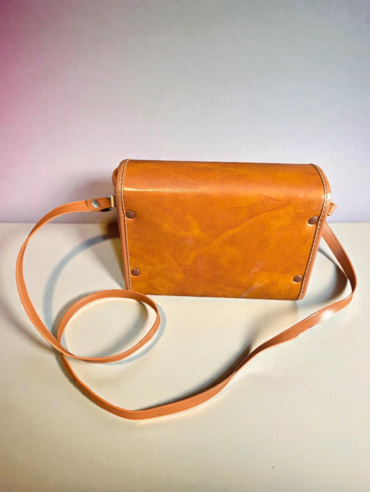 Vintage Sears Binoculars Model# 2527, 7x35mm amber-coated lenses, Case included