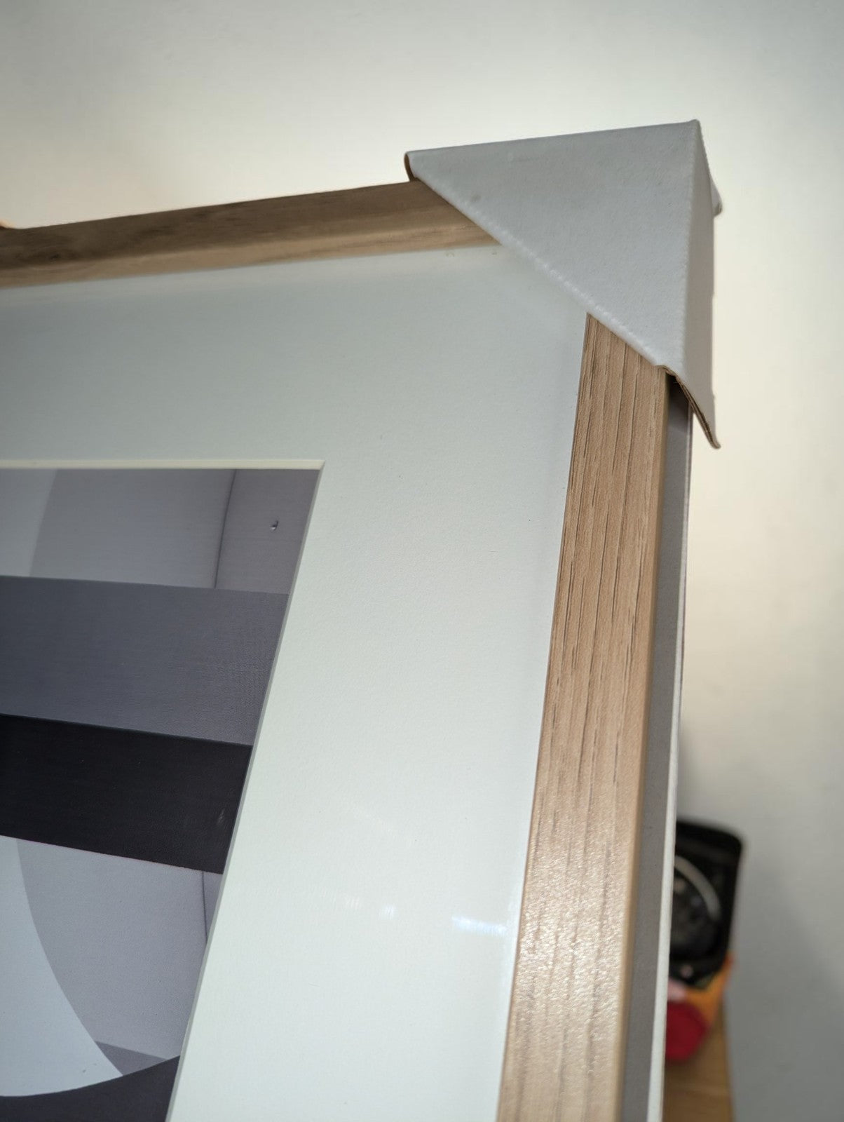 (4) Thin Light Wood Grain Picture Frames with Mat 5x7 or 10x12,Set of 4, NIB