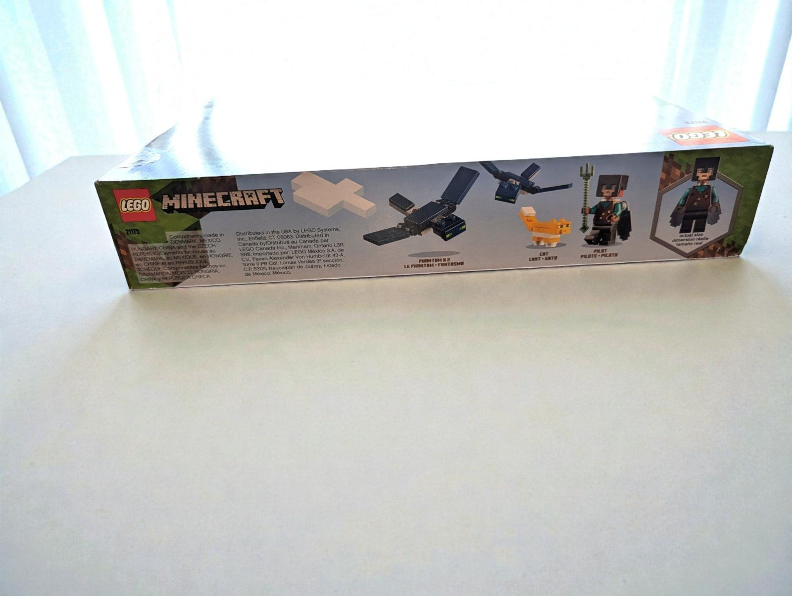 LEGO Minecraft The Sky Tower (21173) Building Set- Sealed Box