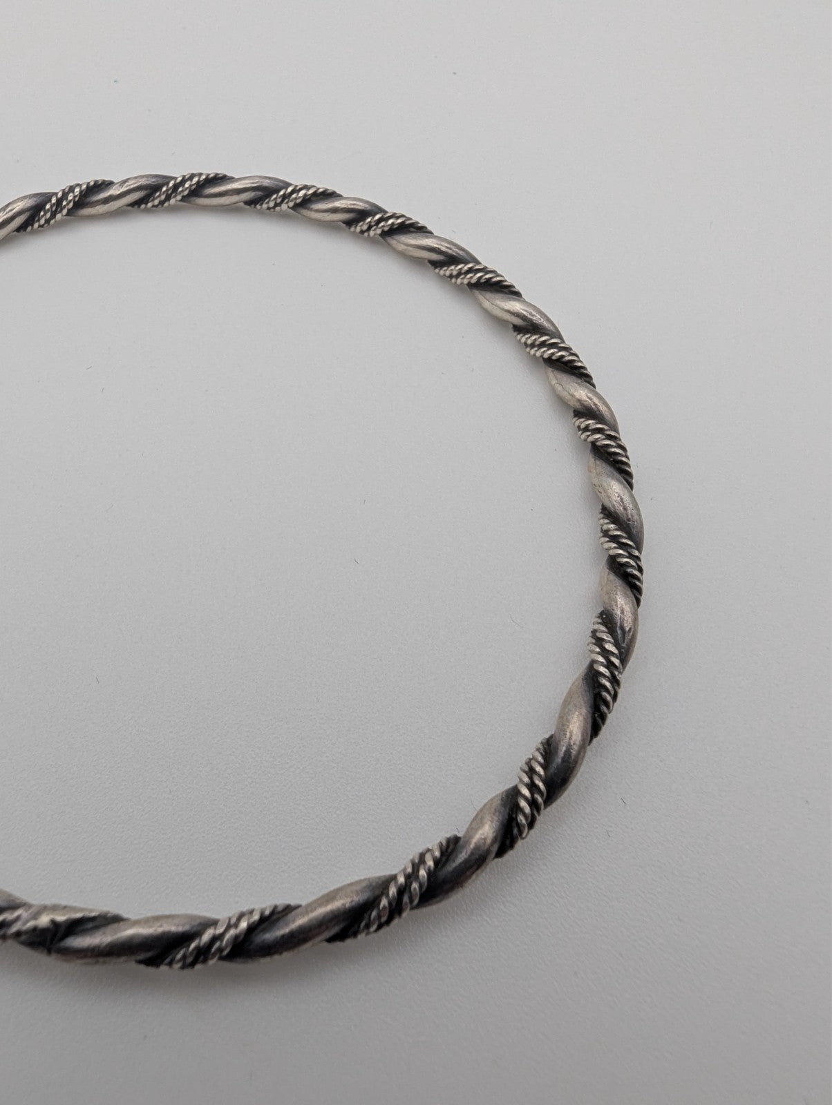 Vintage Sterling Silver Twist Rope Bangle Bracelet 8"