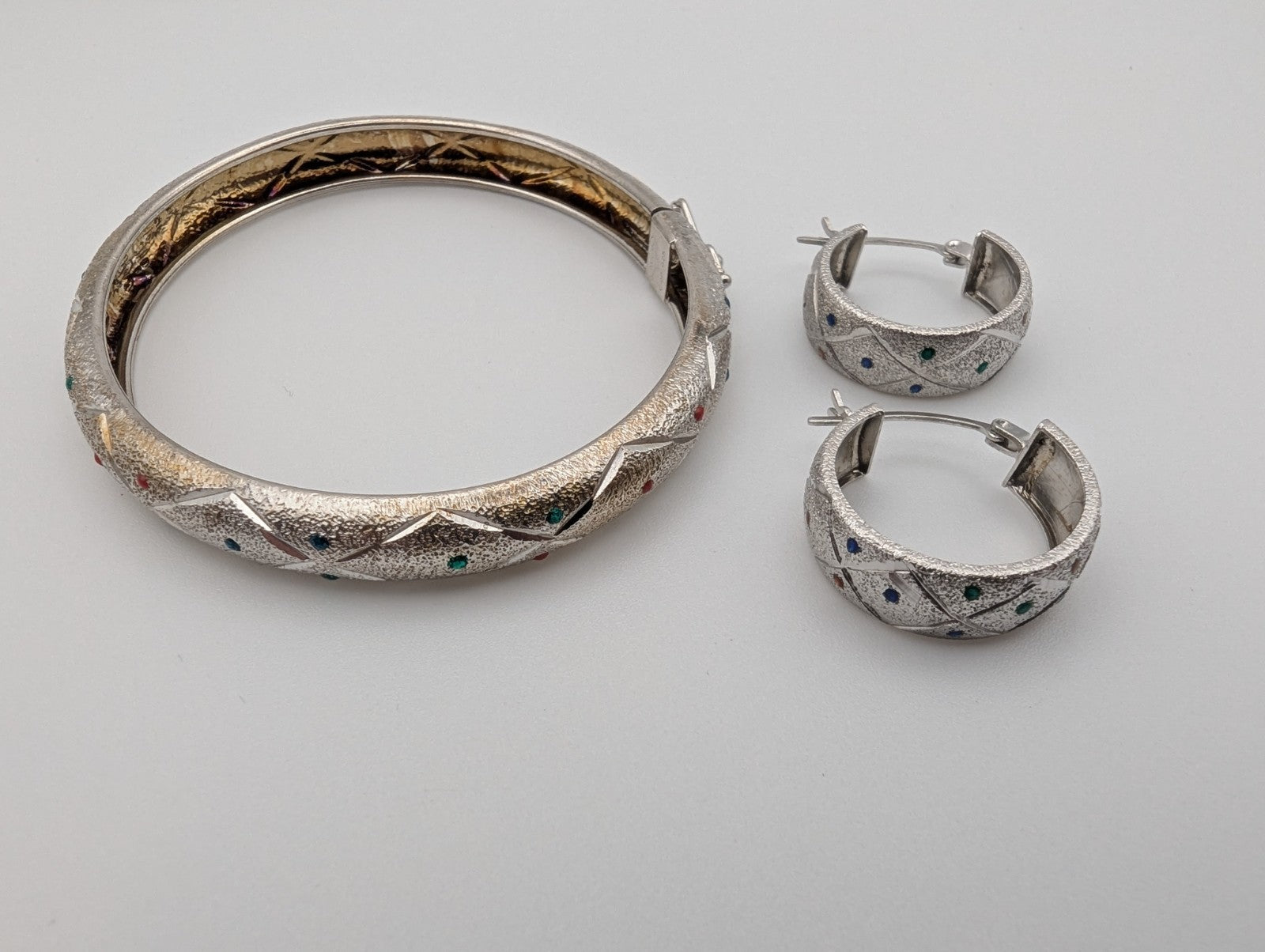 Vintage Avon sterling silver 925 bangle bracelet and matching hoop earrings set