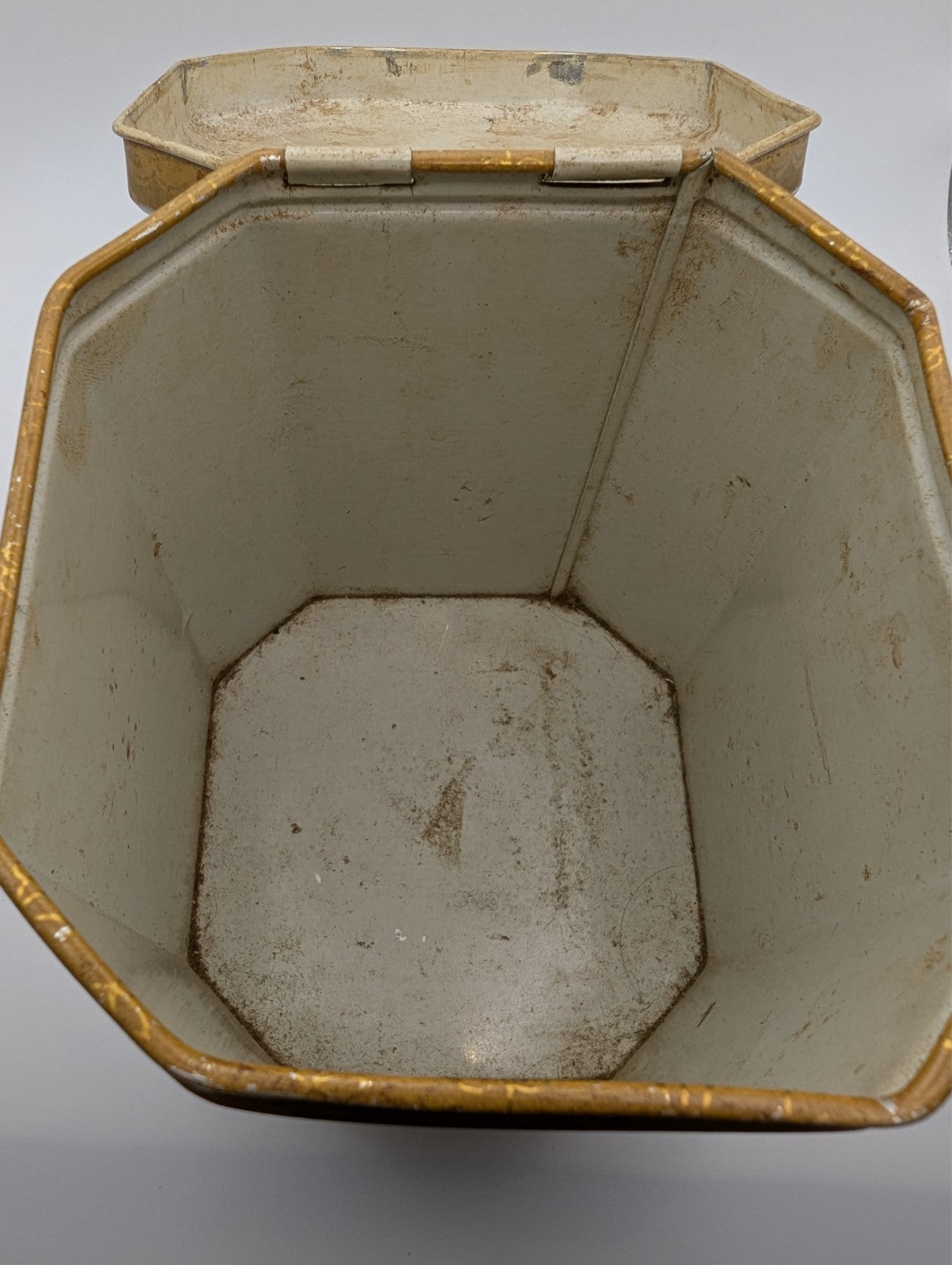 Vintage English Tea Caddy Tin, 4.5"x5"H