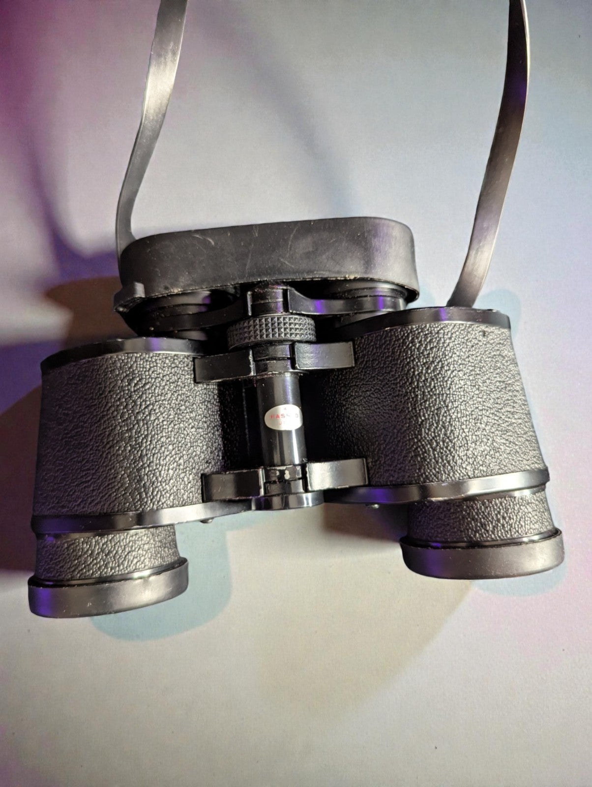 Vintage Sears Binoculars Model# 2527, 7x35mm amber-coated lenses, Case included