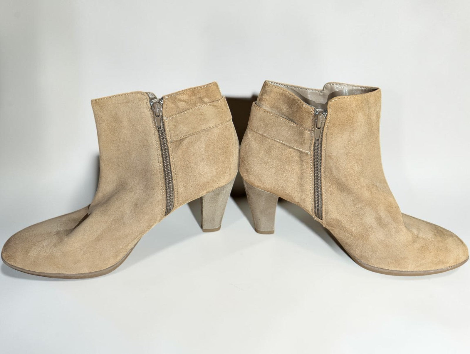 Anne Klein Suede Taupe Booties Causual Zip Up Women's Shoes, Size 9.5