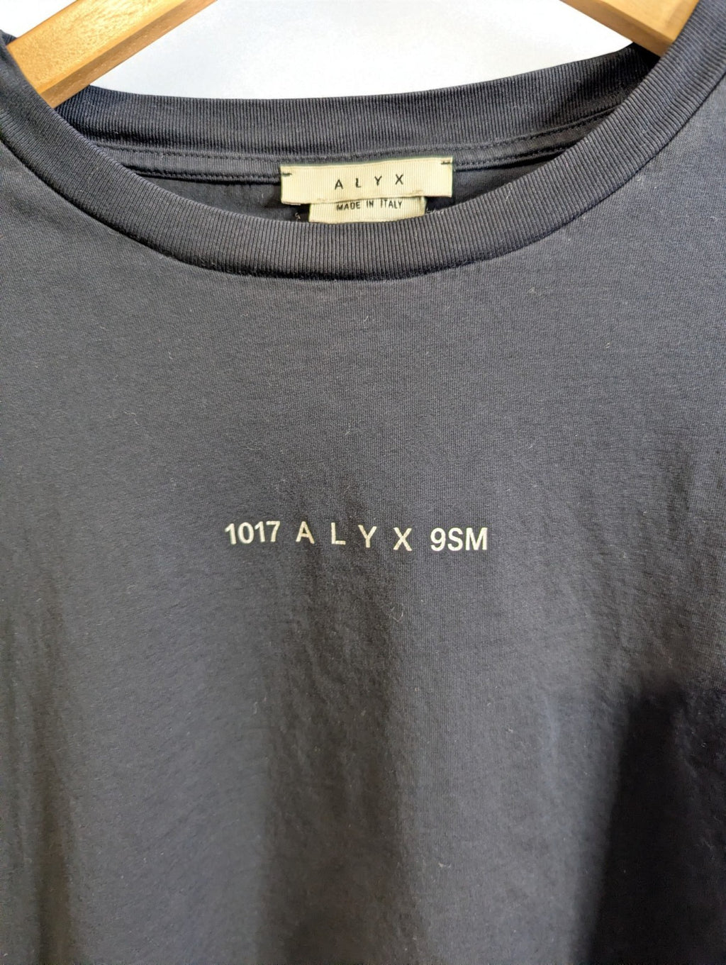 1017 ALYX 9SM, Men's Black T-Shirt, Size L