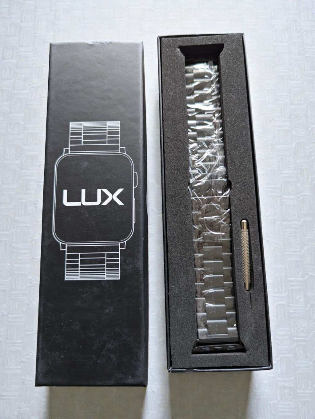 Lux Mobile Black Stainless Steel 38mm Apple Watch Band- New in Box