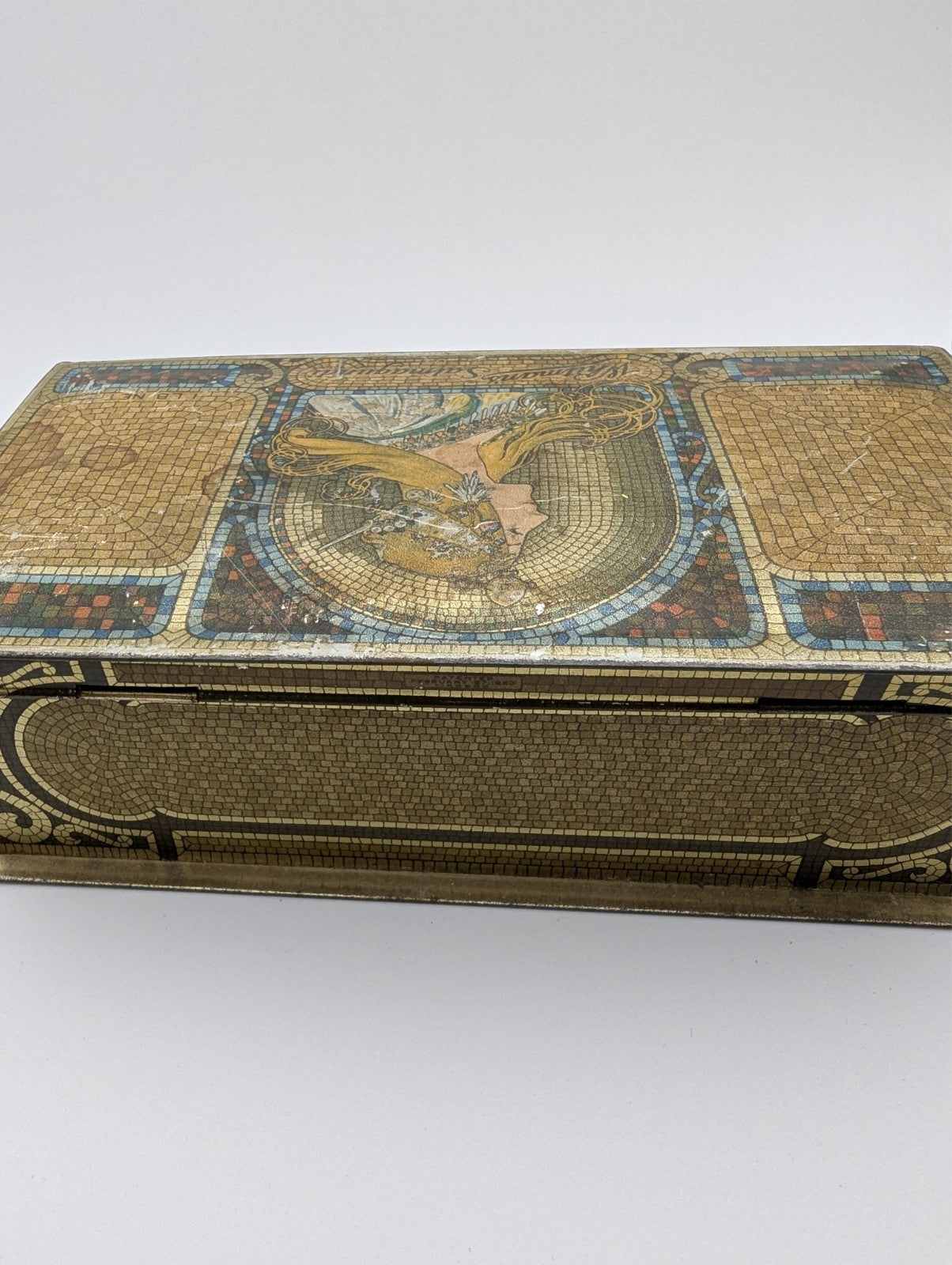 Vintage Whitman's Salmagundi Chocolate Tin, 1920s, 7.5"x4"x2"